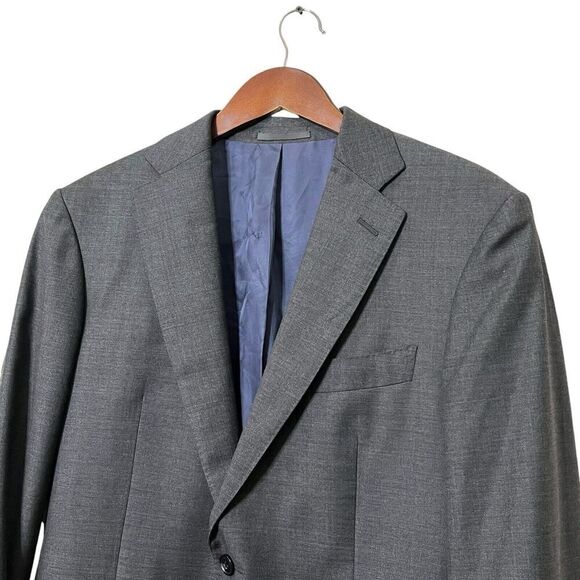 Welcome to my closet! This item has sold. - Picture 4 of 13